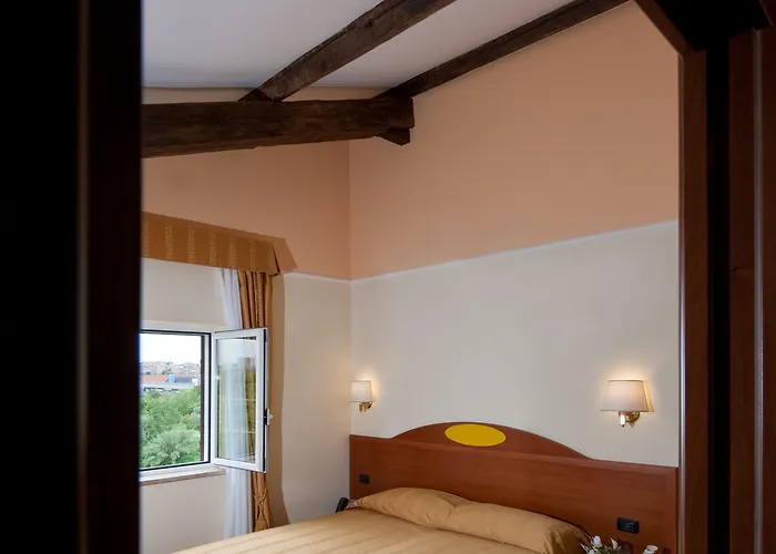Tiburtina Metro Hotel 3*