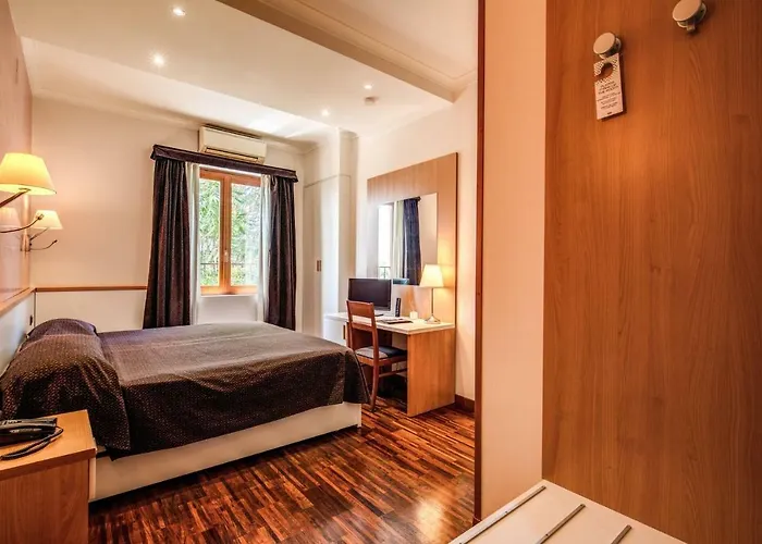 Hotel Tiburtina Metro 3*